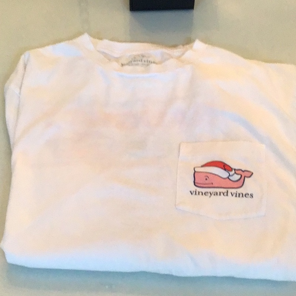 Vineyard Vines mens large White Pocket Tee. Naughty or nice long sleeve shirt